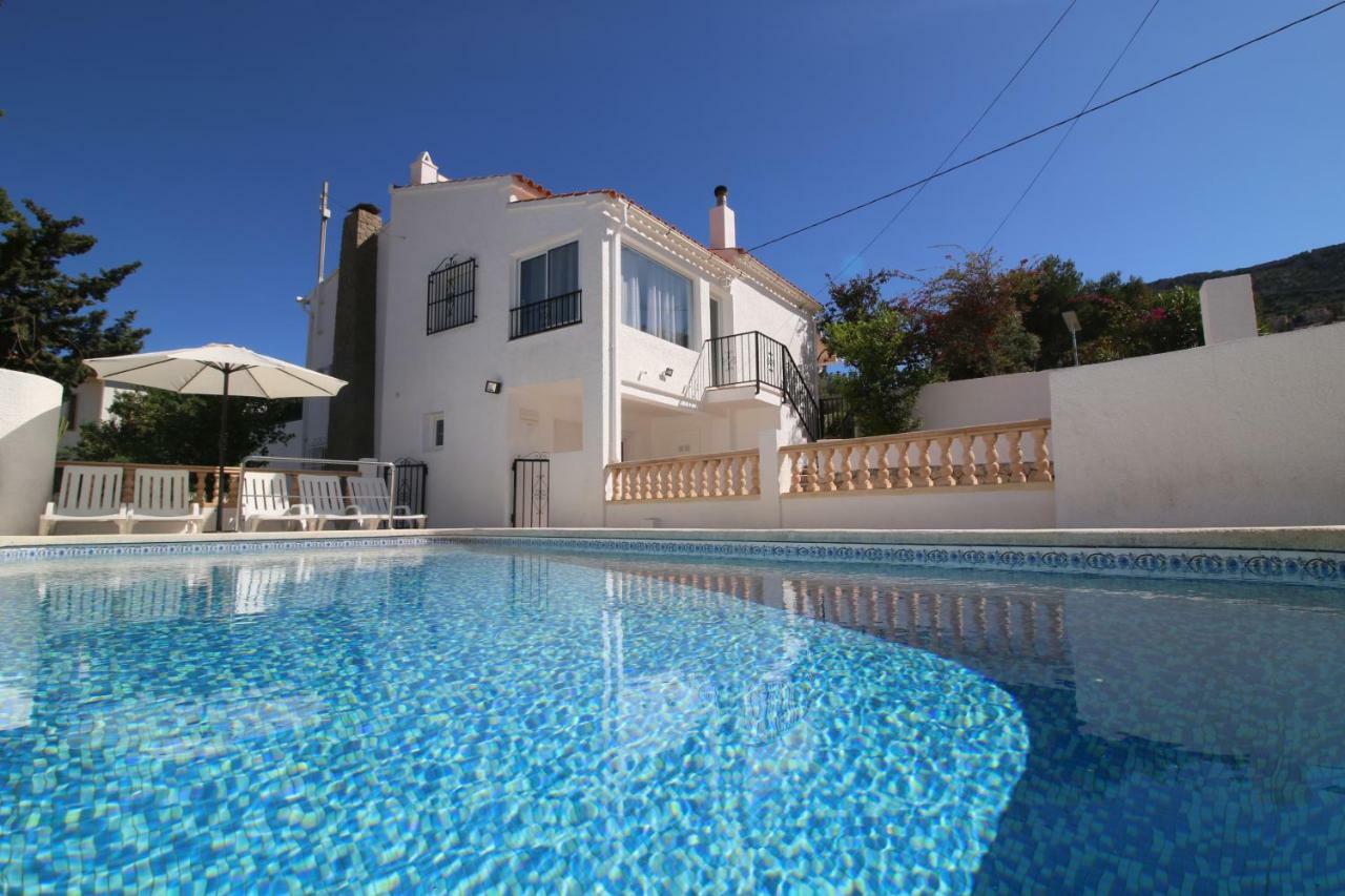 Holiday Villa Tatiana Кальпе Экстерьер фото